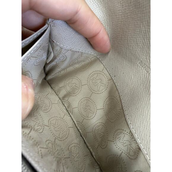 Michael Kors Snake Pattern Wallet - Picture 8 of 10